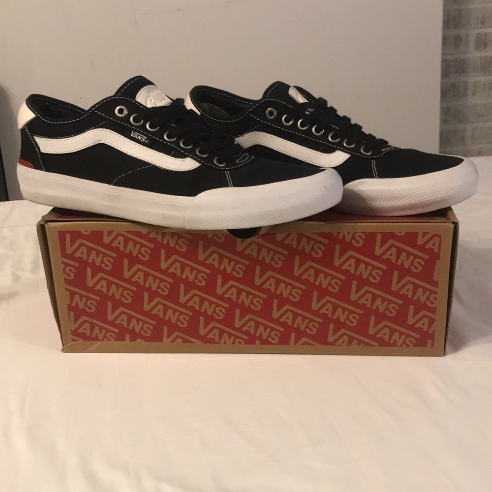 Vans Chima Pro 2 Canvas Shoes - Picture 9 of 9
